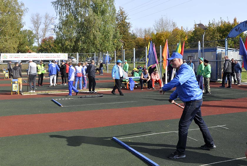 Соревнования по городошному спорту.jpg Соревнования по городошному спорту.jpg