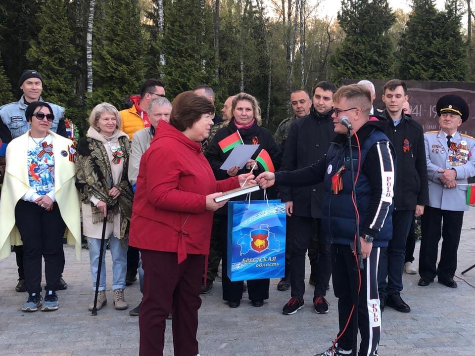 IDnwhgMxApY.jpg IDnwhgMxApY.jpg