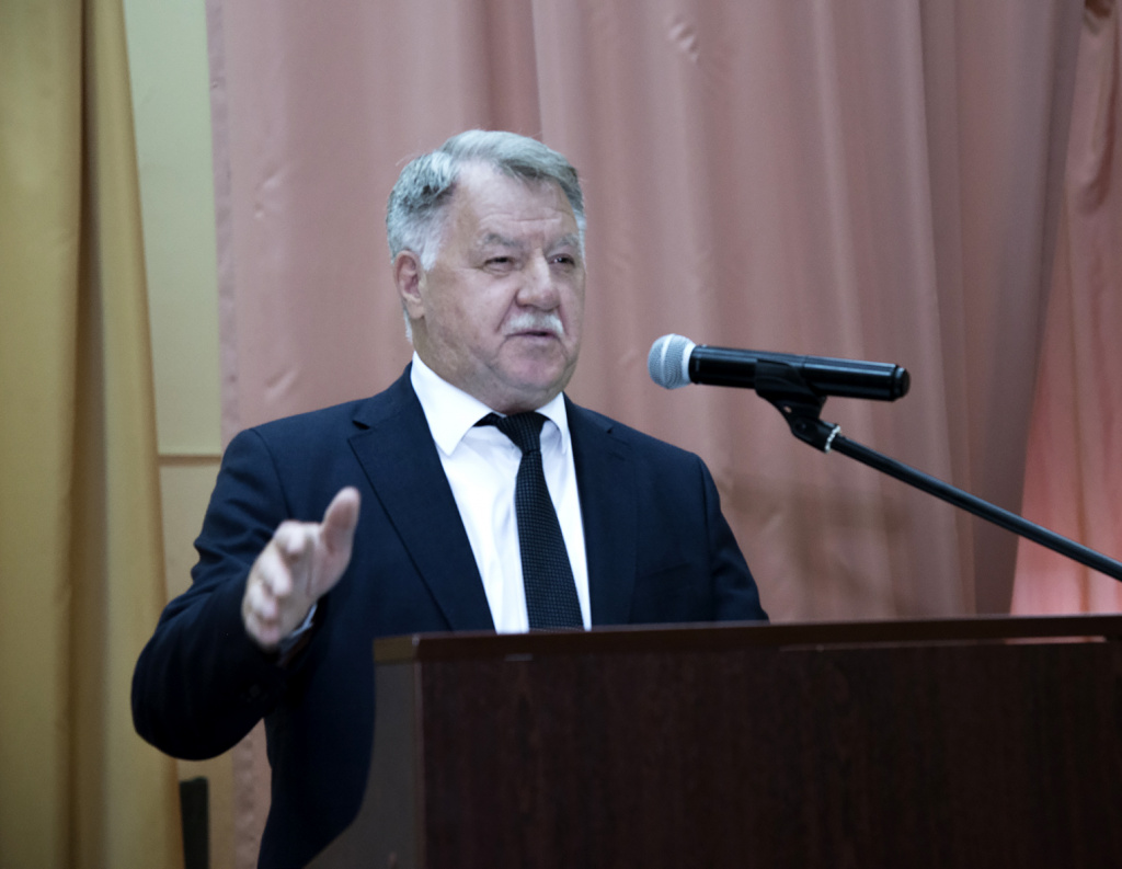 фото Кормильцева _2.jpg фото Кормильцева _2.jpg