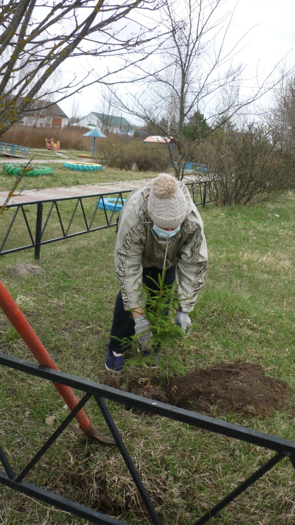 Сад памяти Акимовка.jpg