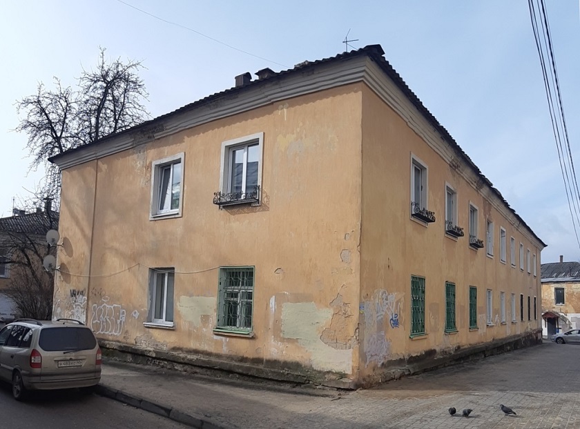 Калуга, Дарвина 10А, фасад до (1).jpg