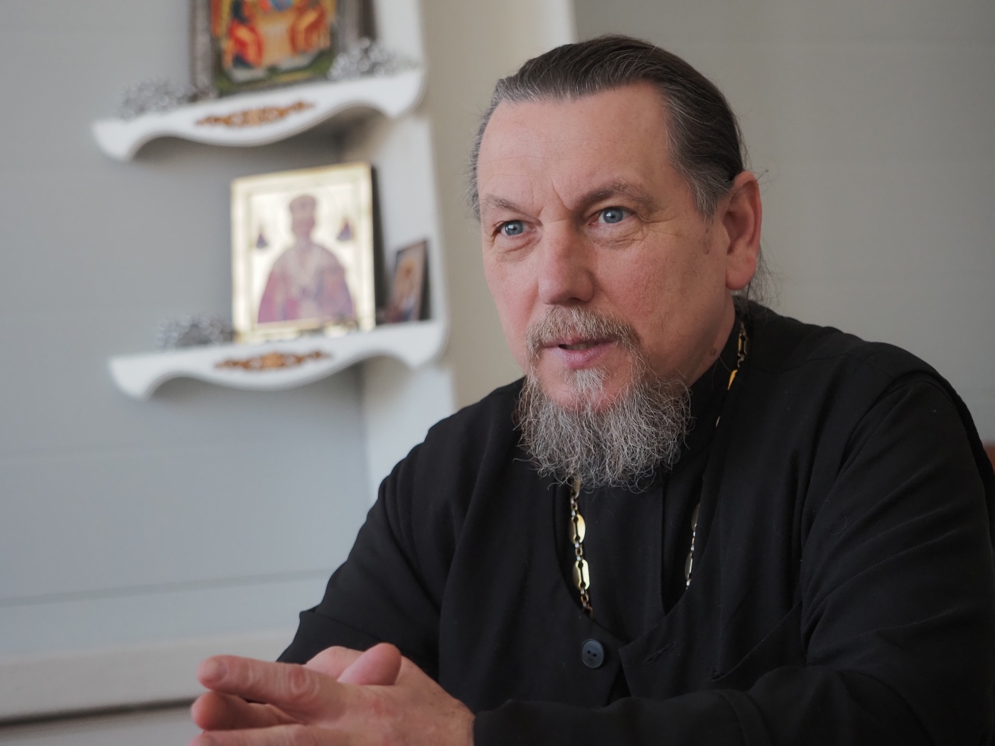 Настоятель храма Александр Карпенко.JPG