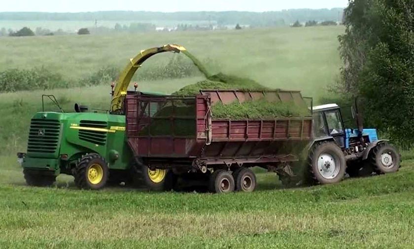 Заготовка кормов в ООО Калужская нива.jpg