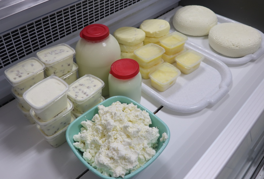 Молочная продукция фермеров Тигиевых IMG_5801.JPG