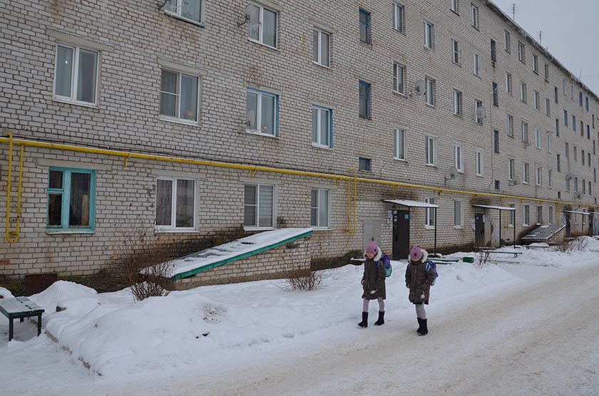 Жилой фонд в селе Льва Толстого.JPG