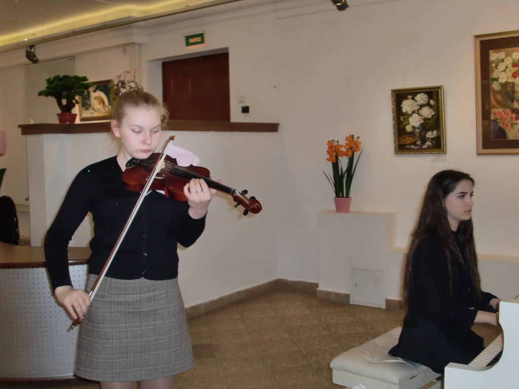 Анна Новикова и Любовь Диденко ДШИ № 5.JPG