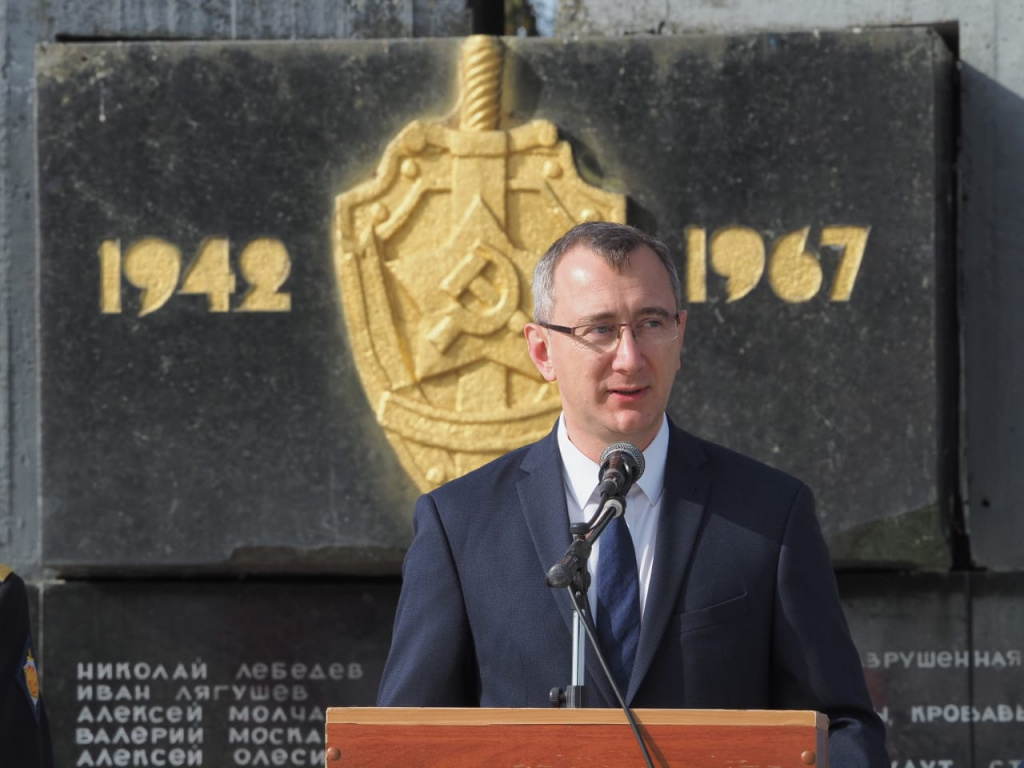 c30f83a9-22fe-480a-8a92-9746a71a2357.jpg c30f83a9-22fe-480a-8a92-9746a71a2357.jpg