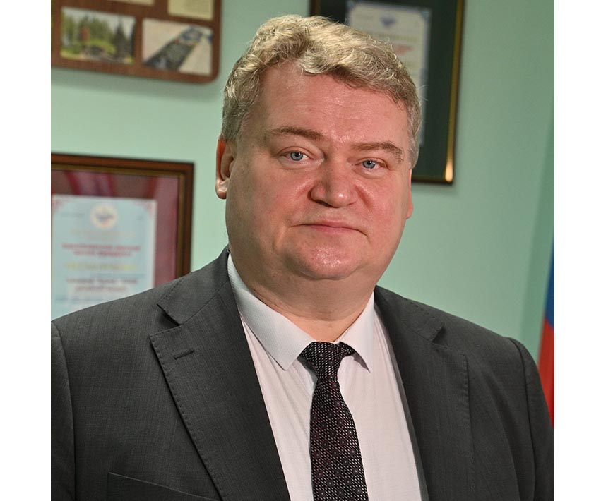 Олег Калугин