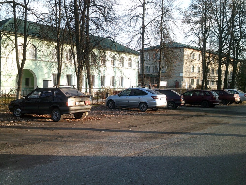 парковка больница.JPG