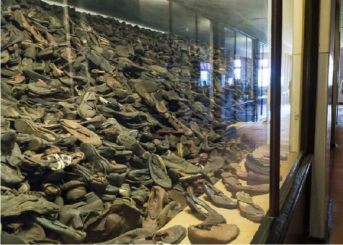 Освенцим 3.jpg