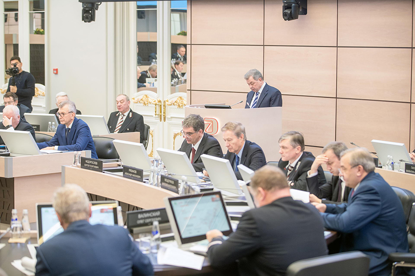 GUSS3339_resize.jpg GUSS3339_resize.jpg