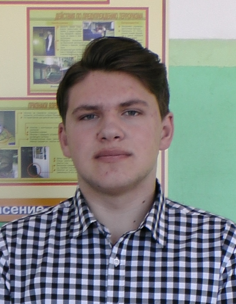 Валерий Алексеев с педагогом.JPG