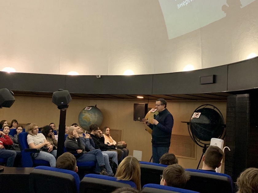 photo_2022-04-13_20-52-08.jpg photo_2022-04-13_20-52-08.jpg