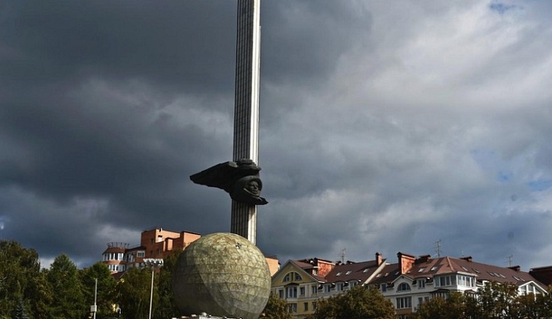 Городской голова Калуги предложил собрать пожертвования на ремонт "шарика"