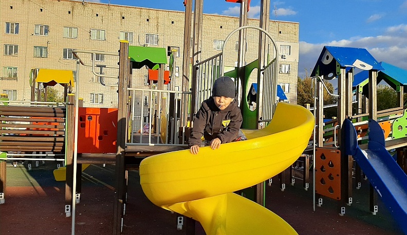 В микрорайоне Турынино в Калуге открылась многофункциональная площадка