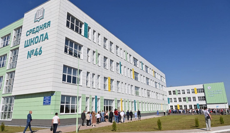 Прокуратура Калуги проведет проверку из-за пробки возле новой школы на Кубяке