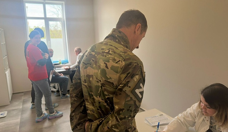 Калужане разных возрастов сдали кровь для участников специальной военной операции