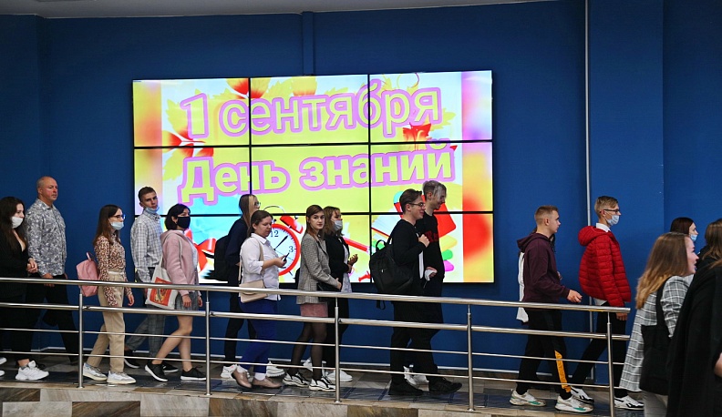 Губернатор Владислав Шапша поздравил первокурсников Калужского университета с началом нового учебного года