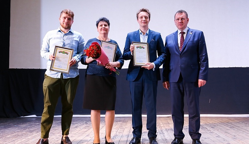 Геннадий Новосельцев поздравил медработников с их профессиональным праздником