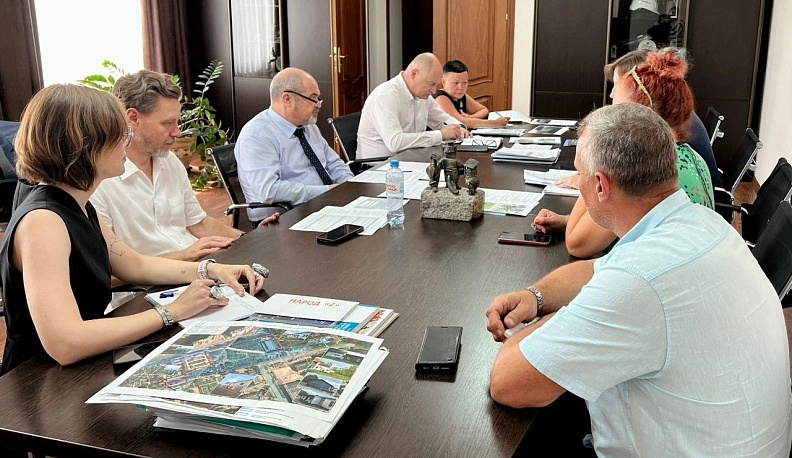 Благоустройство сквера на улице Жолио-Кюри в Обнинске завершится к осени  