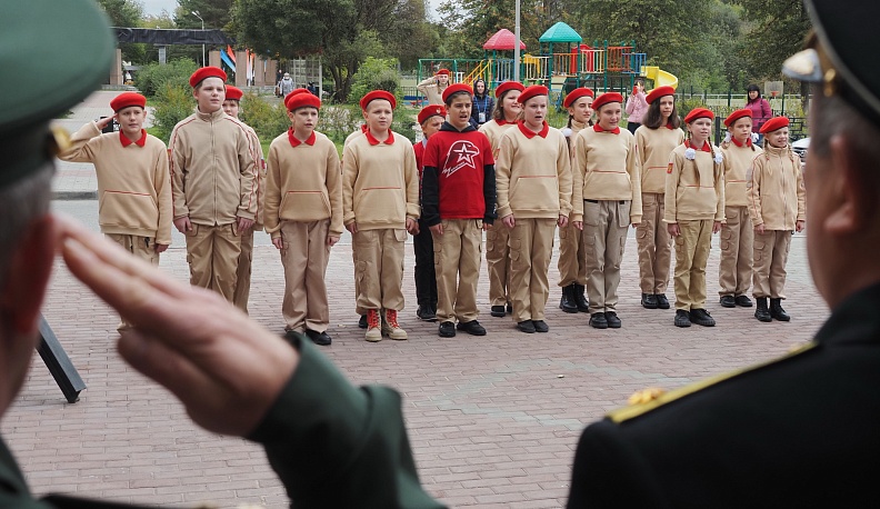 Ряды юнармейского движения Калуги пополнились новыми участниками