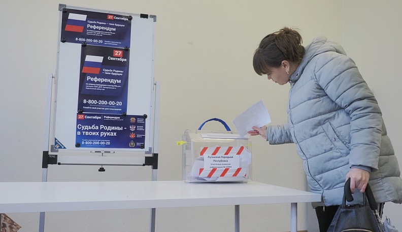 В регионе продолжается голосование на референдумах жителей ДНР, ЛНР, Запорожской и Херсонской областей