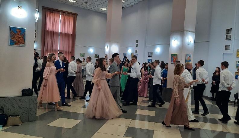 В Сухиничах состоялся «Пушкинский бал»