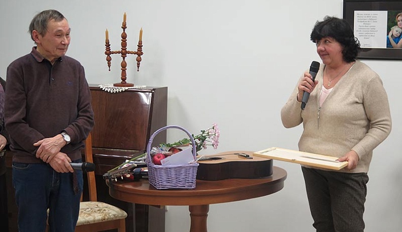 В библиотеке Кременок собрались барды