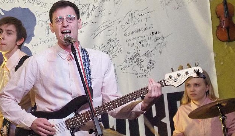 Новая волна калужского рока захлестнула рок-подвал 