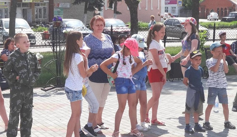 Такое яркое лето детства!