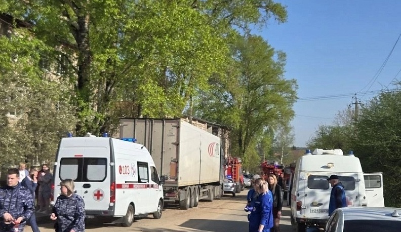 В Малоярославце обрушилась часть здания из-за бытового газа