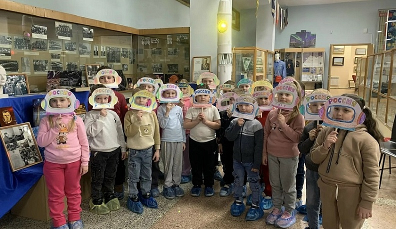 Более трех десятков мероприятий пройдет в Людинове в рамках объявленной Президентом Владимиром Путиным Недели космоса