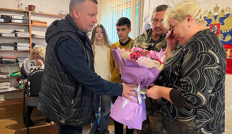 Семьям участников СВО из Ферзиковского района вручили награды