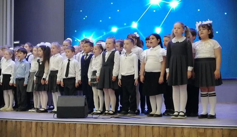 В Медынской средней школе прошел отчетный концерт