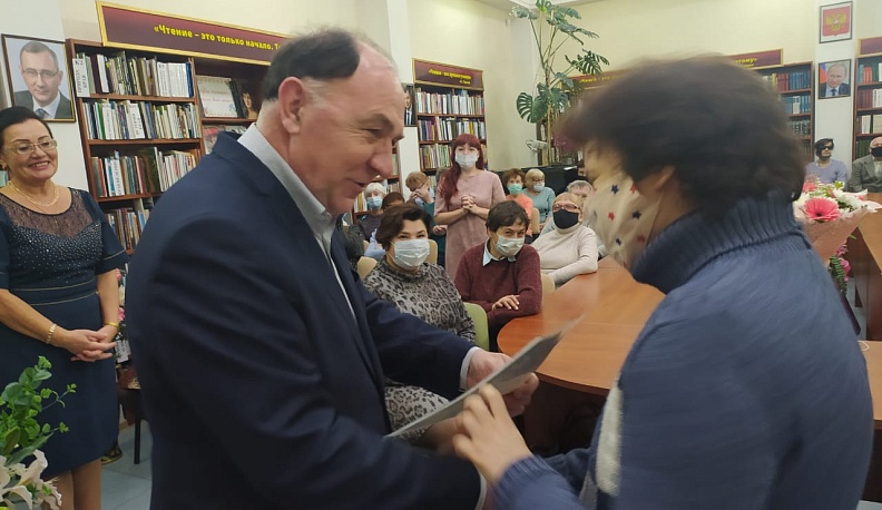 В областной библиотеке им. Н. Островского отметили Международный день слепого человека