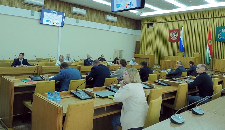 В сентябре в Калужской области предстоит выбрать 80 депутатов