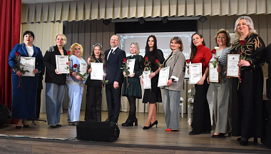 В Людинове наградили лучших работников культуры