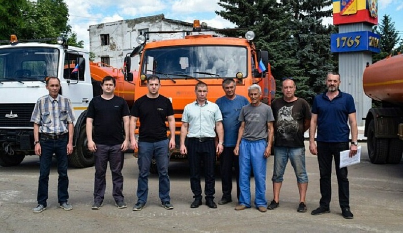 Калужская область передала Луганску коммунальную технику