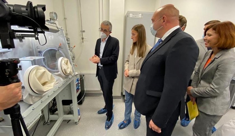 В Обнинске открыли новый аналитический лабораторный центр фармацевтической компании STADA