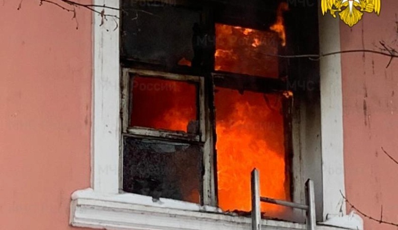 В Калуге при пожаре в доме на улице Салтыкова-Щедрина погиб мужчина