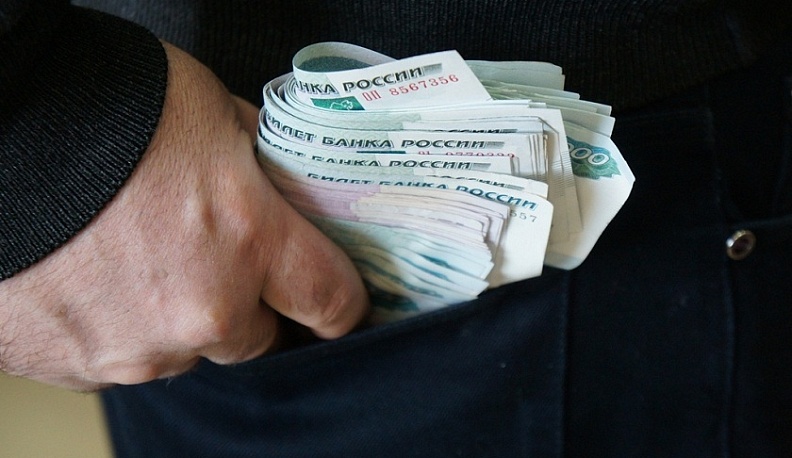 В Калуге у продавца украли крупную сумму