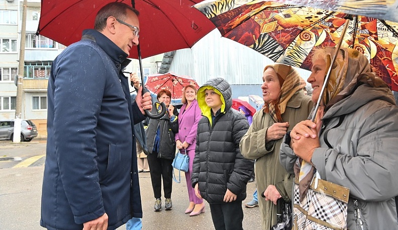 В Калугу вернулись после выполнения задач спецоперации на Украине сотрудники СОБРа и ОМОНа