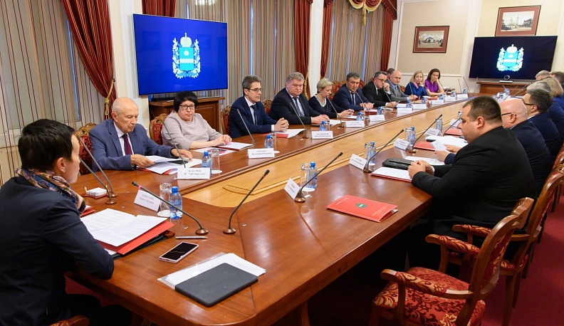 Областная комиссия обсудила актуальные вопросы противодействия коррупции в сфере образования