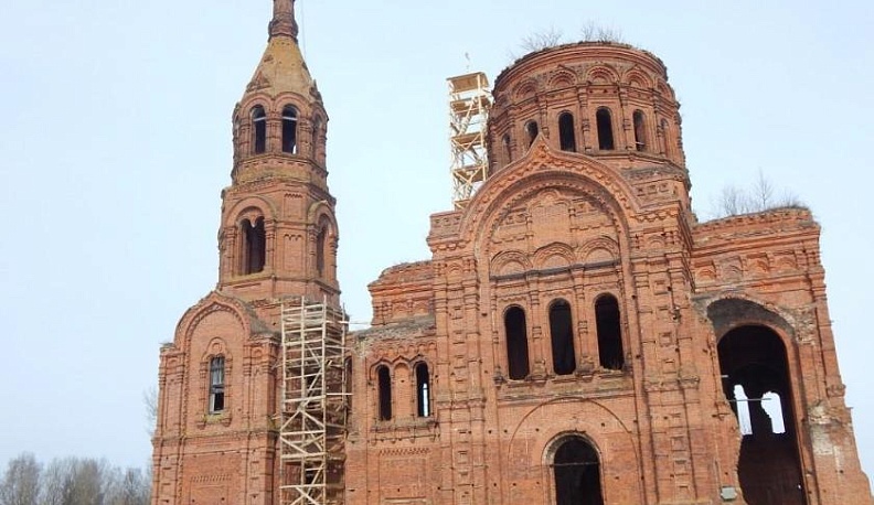 Красная нить между прошлым и будущим