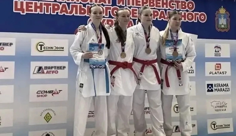 Полный комплект наград завоевали калужские каратисты на Чемпионате и Первенстве ЦФО