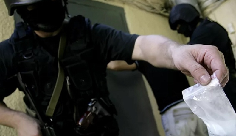 Химик из Москвы с приятелем организовали в Калужской области нарколабораторию по производству мефедрона