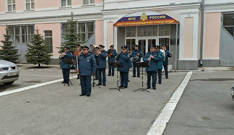 В Калуге торжественно отметили 377-летие пожарной охраны России