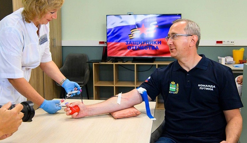 Владислав Шапша принял участие в «Дне донора» в калужском филиале фонда «Защитники Отечества»