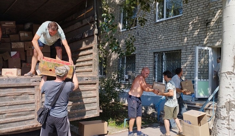 В Первомайск ЛНР прибыл четвёртый гуманитарный конвой из Калужской области