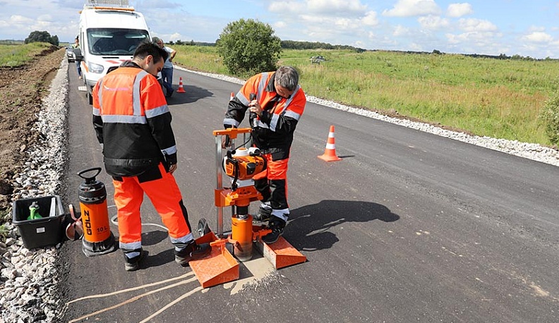 Калужские дороги проверяет лаборатория качества